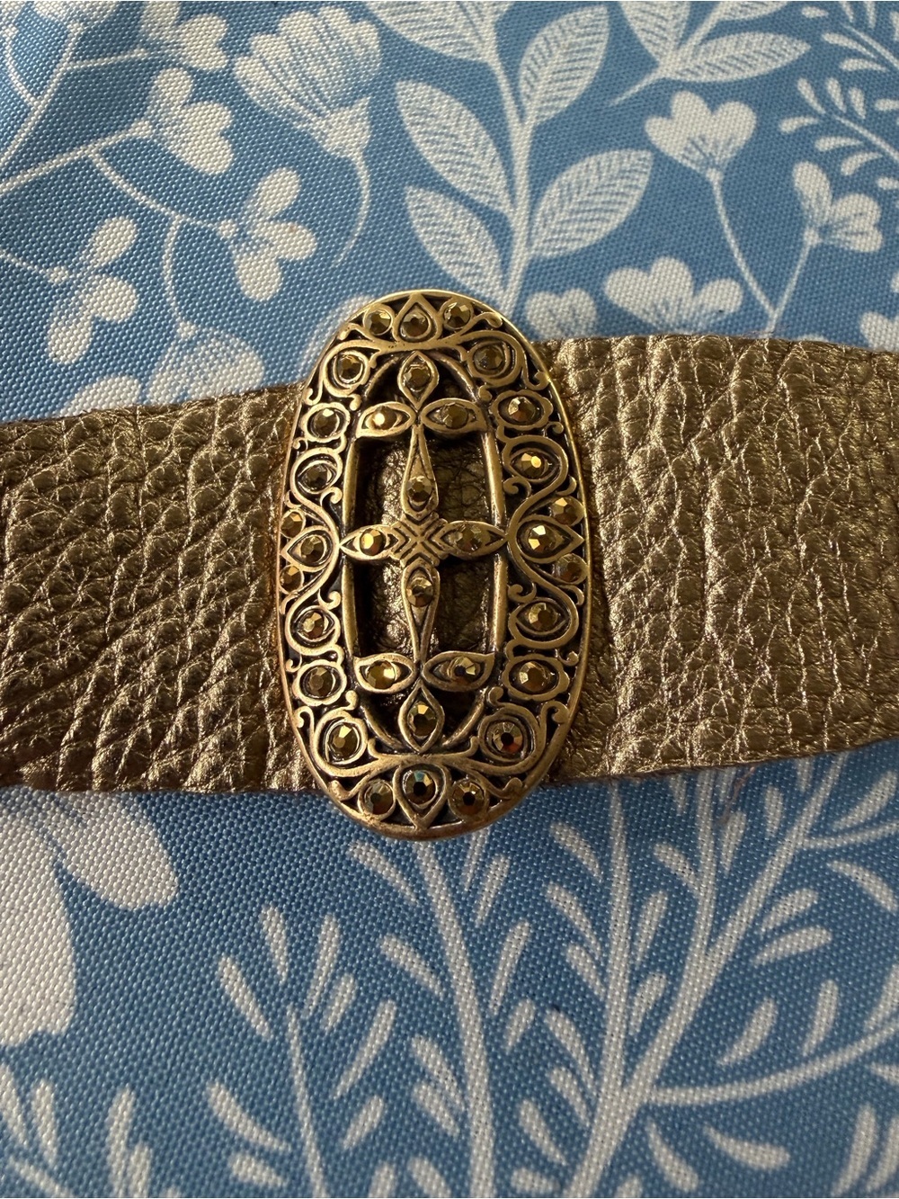Lucky Brand Gold-Tone Filigree Oval Buckle Bracelet